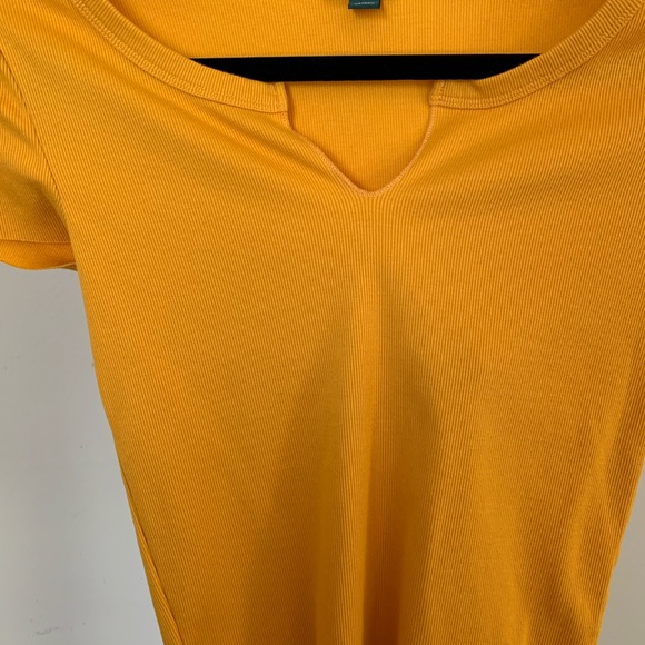 yellow crop top - Picture 2 of 4